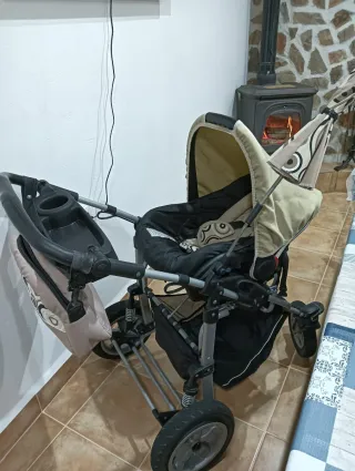 Carro de bebé color beige