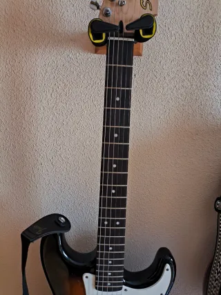 Guitarra Eléctrica Fender Squier  Stratocaster