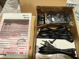 Panasonic NV-RS7 S-VHS-C Cámara