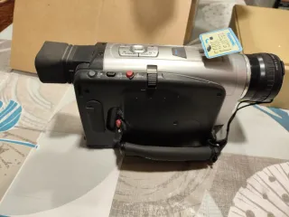 Panasonic NV-RS7 S-VHS-C Cámara