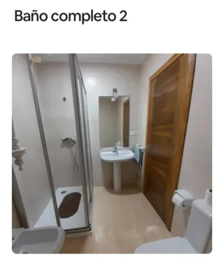 Se alquila casa a 5m de la playa