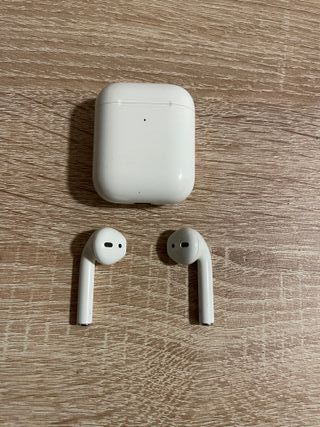 AirPods 2ª Gen + Estuche Carga Inalámbrica