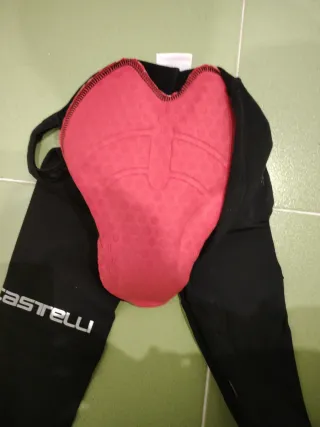 Culotte largo Castelli negro modelo entrata