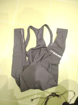 Culotte largo Castelli negro modelo entrata