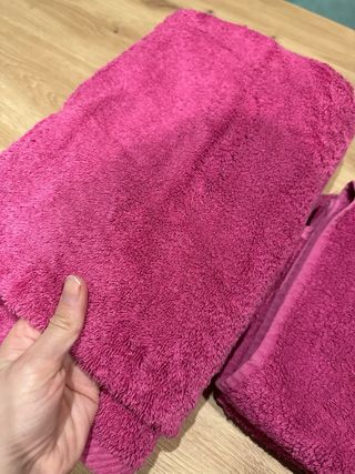 Pack Toalla Baño y Toalla Mano Rosa