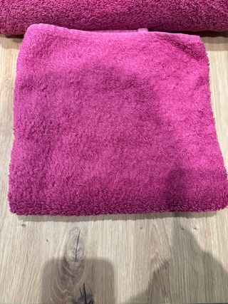 Pack Toalla Baño y Toalla Mano Rosa