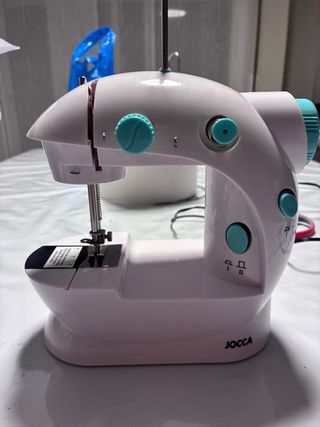 Máquina de coser JOCCA