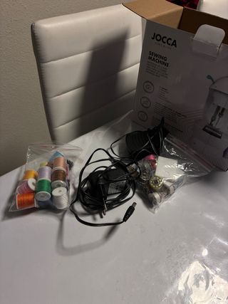 Máquina de coser JOCCA