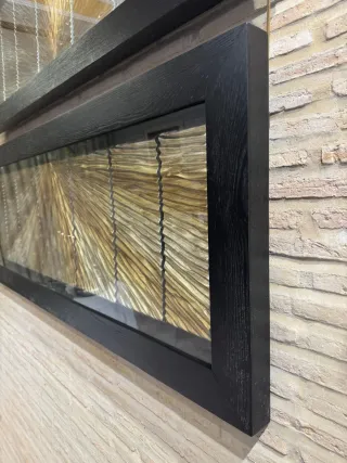 2 Cuadros Relieve Dorado y Plata Bajo Cristal