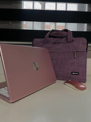 Portátil HP Rosa Oro con Ratón y Bolso