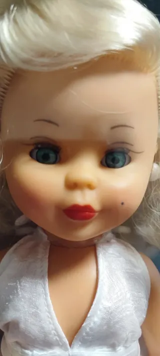 Muñeca Nancy Divas Colección Famosa Marilyn Monroe