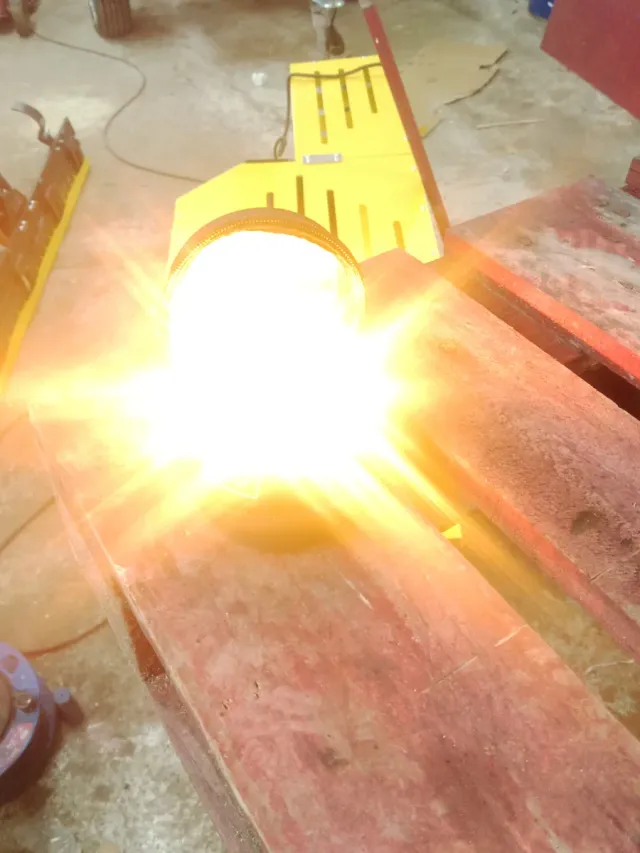 Semaforo V16 Omologato per il Traffico