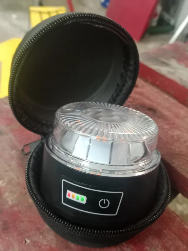 Semaforo V16 Omologato per il Traffico