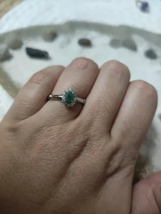 Anillo baño de plata y esmeralda