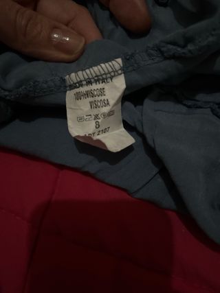 Falda azul cruzada con volantes