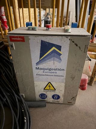 Andamio colgante industrial