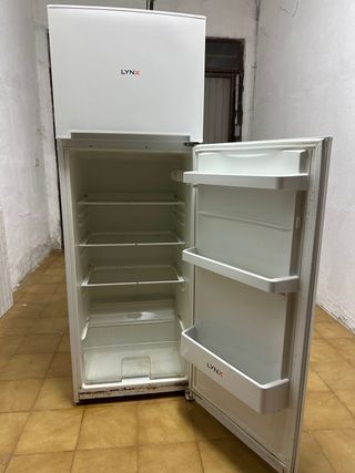 Nevera LYNX blanca