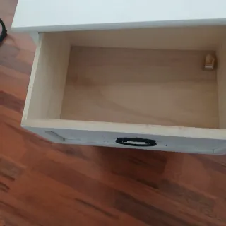 Mesita de noche Ikea blanca