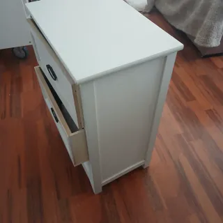 Mesita de noche Ikea blanca