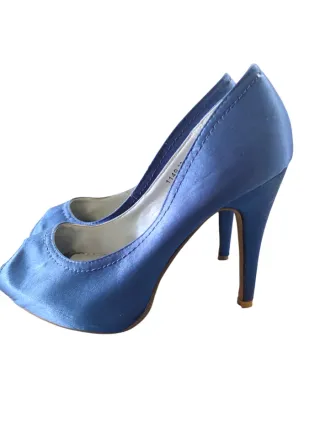Zapatos de tacón azul