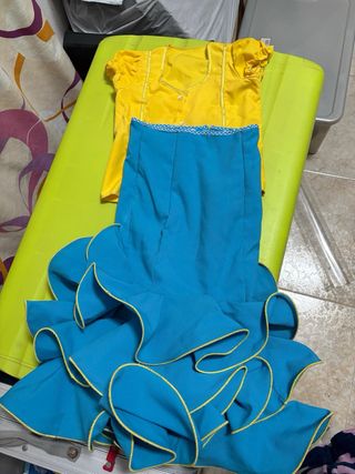 Traje de flamenca para niña