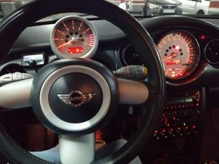 MINI Cooper 2005