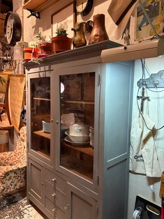 Vetrina vintage in legno e vetro