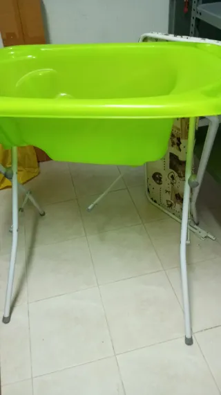 Bañera bebé Jane verde con soporte