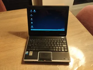 Mini Portátil Toshiba NB100