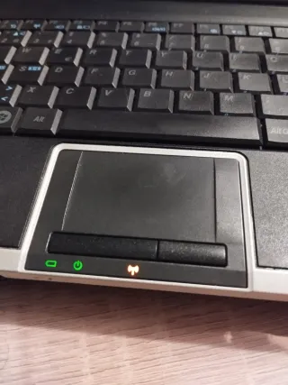 Mini Portátil Toshiba NB100