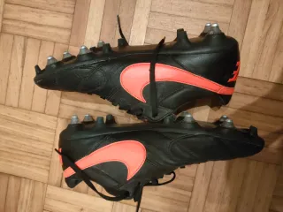 Botas de fútbol Nike Premier Negro/Naranja