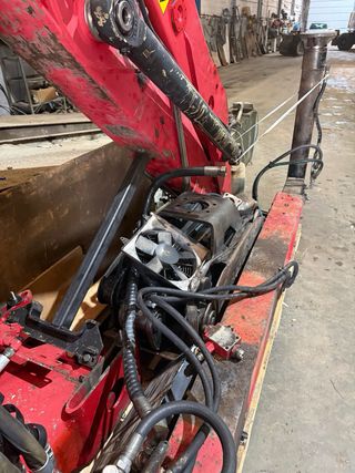 Grúa Forestal Jonsered 2640Z