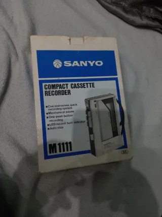 Grabadora Cassette Sanyo M1111