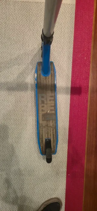 Patinete Patin Rebel 2.0 Azul y Blanco