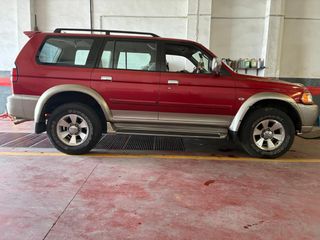 Mitsubishi Montero 2007