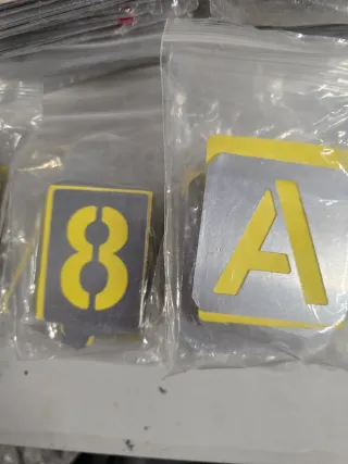 Plantillas Letras y Números Metal