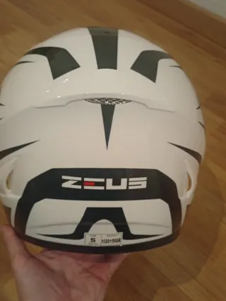 Cascos de moto SHIRO y ZEUS