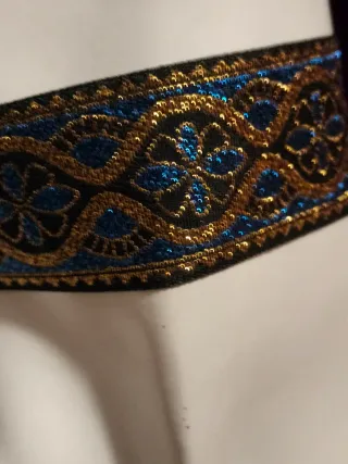 Choker tessuto jacquard oro e bluette