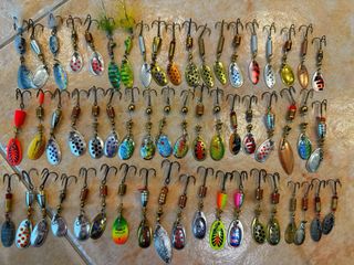 Vendo cucharillas pesca