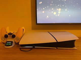 PS5 Digital 1TB + 2 Mandos + Cargador d los mandos