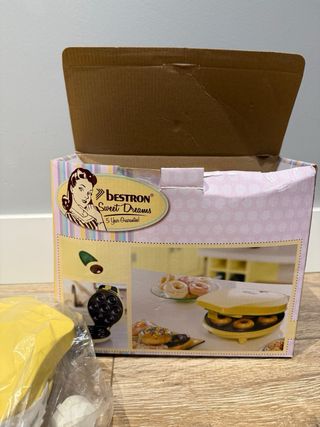 Mini Máquina para Hacer Donuts Bestron