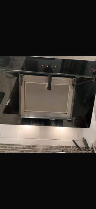 Campana extractora de buena marca y decorativa