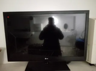 Televisión LG Negra