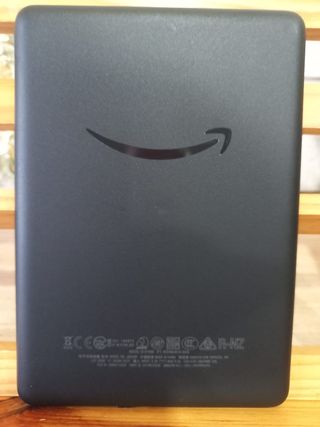 KINDLE 10ª GENERACIÓN + FUNDA + CARGADOR