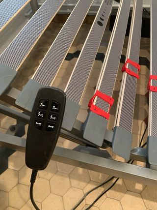 Cama articulada eléctrica con colchón