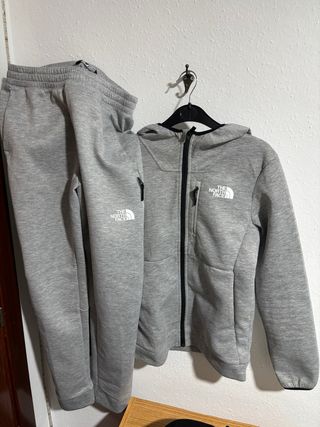 Conjunto The North Face talla niño xl