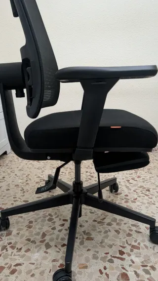 Silla Ergonómica Gaming Newtral