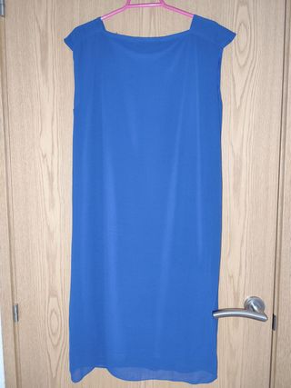 Vestido de fiesta azul con lentejuelas