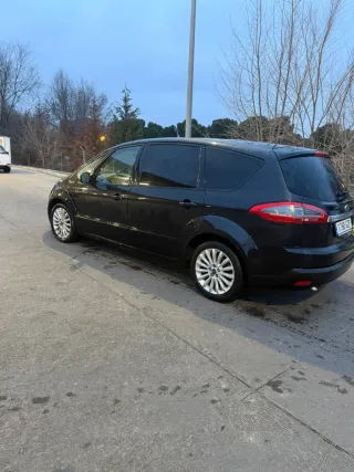 Ford S-MAX 2010