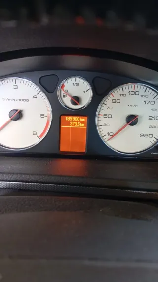 Peugeot 407 2.0 HDI 2004